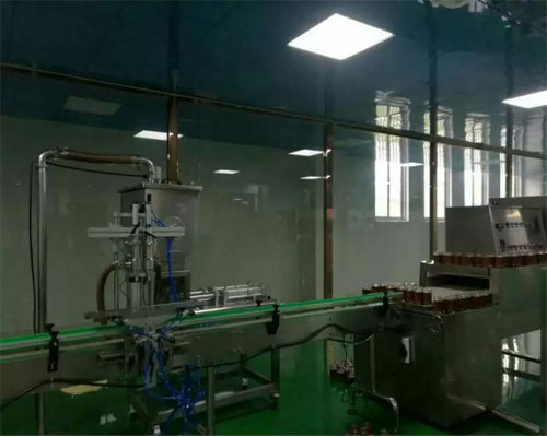 辣椒醬灌裝機(jī)